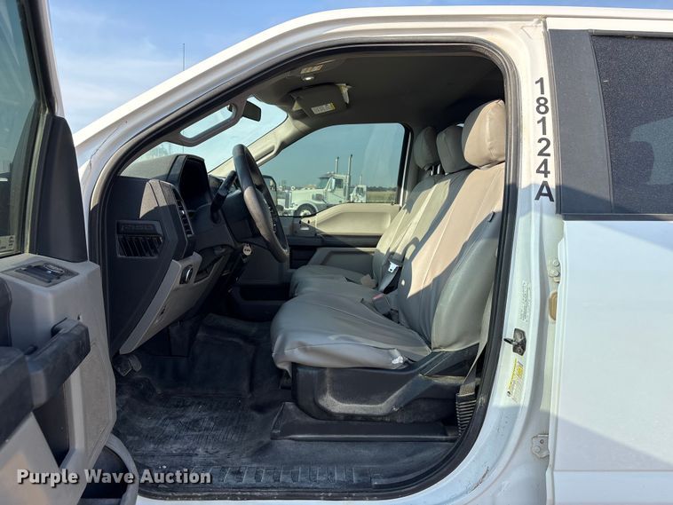 image for item EW8681 2018 Ford F150 XL Crew Cab pickup truck
