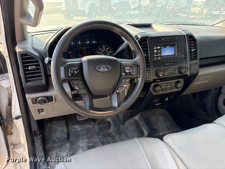 image for item EW8681 2018 Ford F150 XL Crew Cab pickup truck
