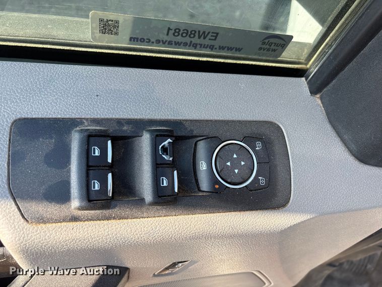 image for item EW8681 2018 Ford F150 XL Crew Cab pickup truck