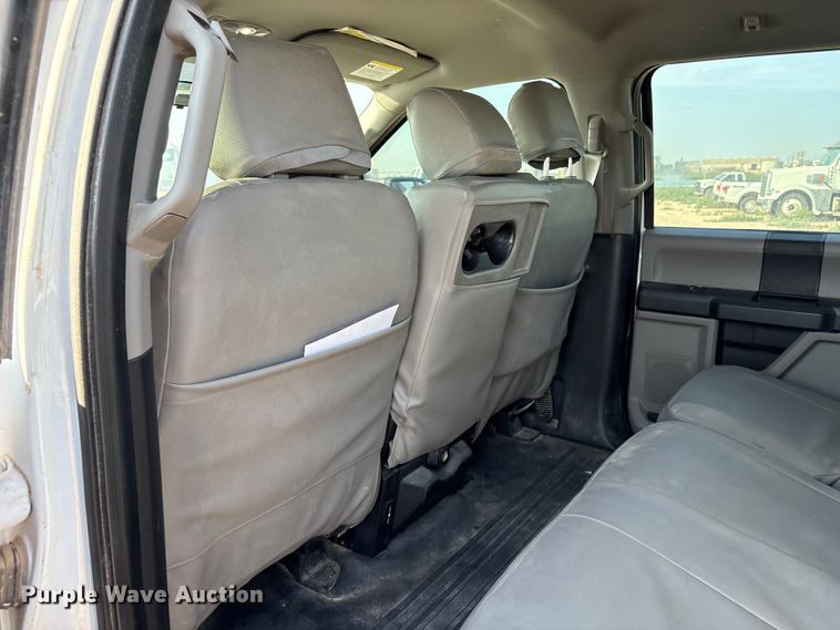 image for item EW8681 2018 Ford F150 XL Crew Cab pickup truck