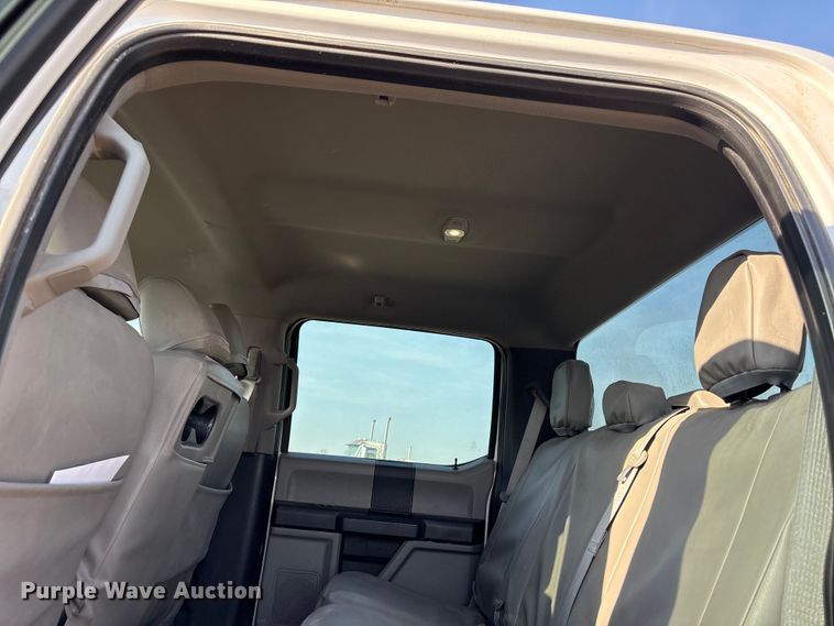 image for item EW8681 2018 Ford F150 XL Crew Cab pickup truck