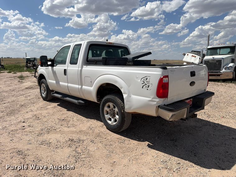 image for item EW8683 2015 Ford F250 Super Duty Ext. Cab pickup truck