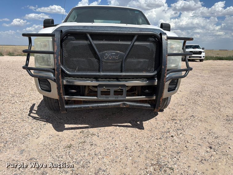 image for item EW8683 2015 Ford F250 Super Duty Ext. Cab pickup truck