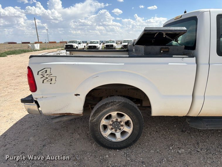 image for item EW8683 2015 Ford F250 Super Duty Ext. Cab pickup truck