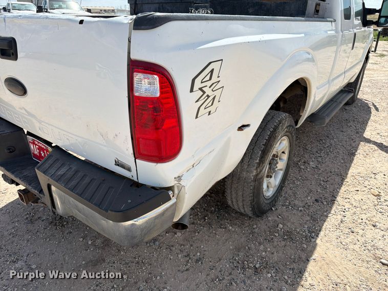 image for item EW8683 2015 Ford F250 Super Duty Ext. Cab pickup truck