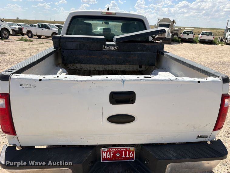 image for item EW8683 2015 Ford F250 Super Duty Ext. Cab pickup truck