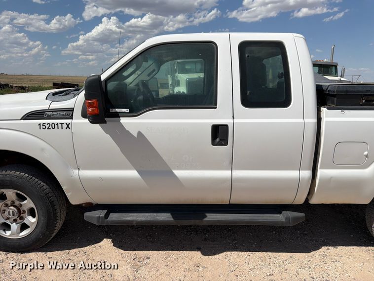image for item EW8683 2015 Ford F250 Super Duty Ext. Cab pickup truck