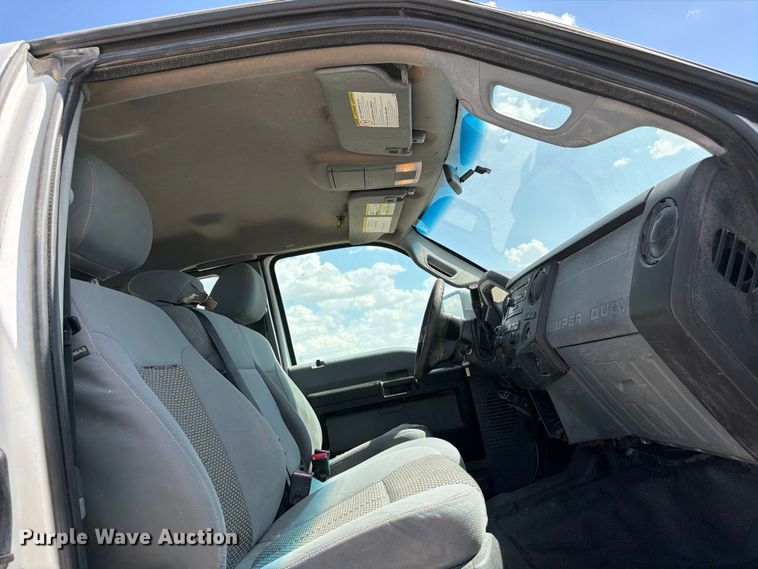 image for item EW8683 2015 Ford F250 Super Duty Ext. Cab pickup truck