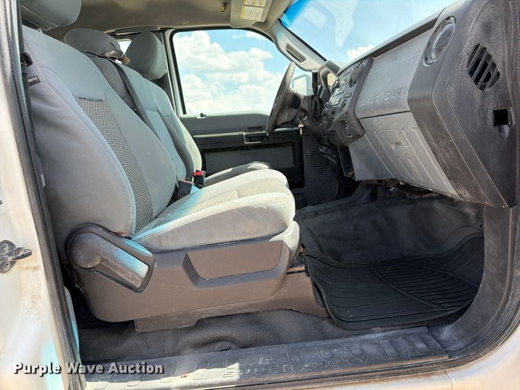 image for item EW8683 2015 Ford F250 Super Duty Ext. Cab pickup truck