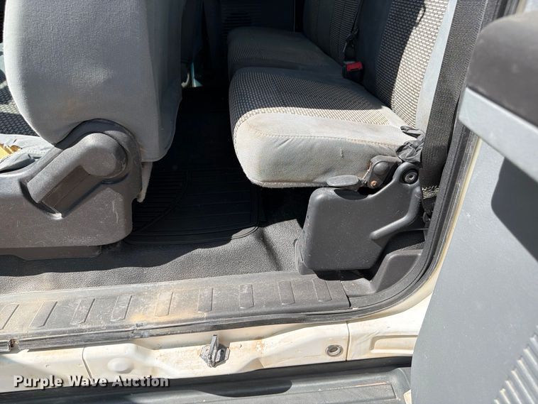 image for item EW8683 2015 Ford F250 Super Duty Ext. Cab pickup truck