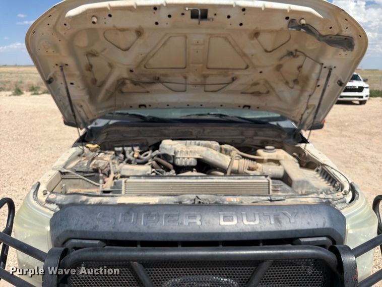 image for item EW8683 2015 Ford F250 Super Duty Ext. Cab pickup truck