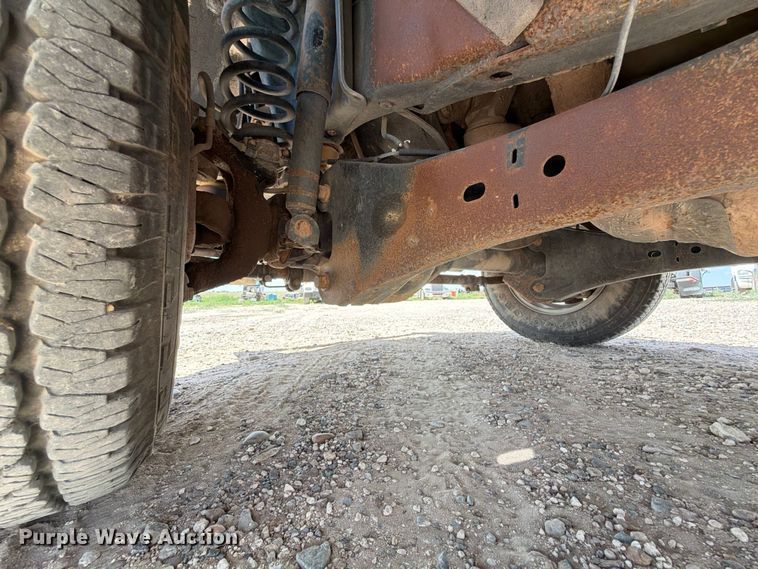 image for item EW8683 2015 Ford F250 Super Duty Ext. Cab pickup truck