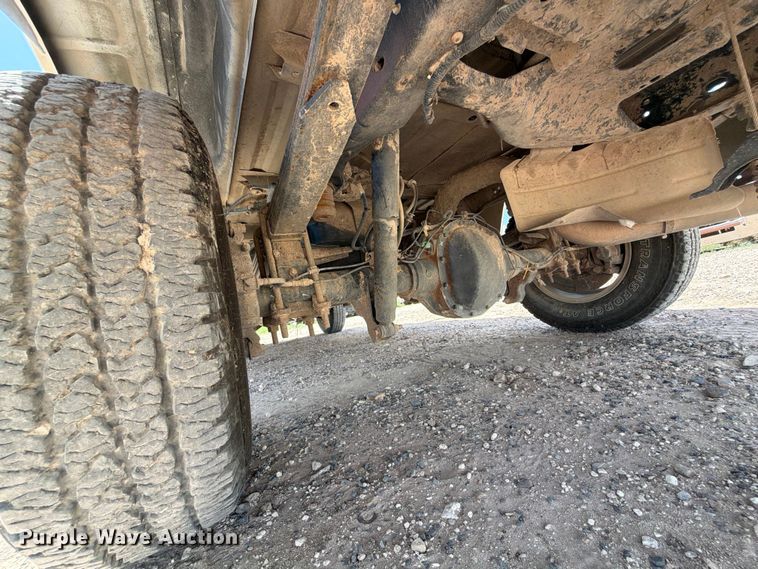 image for item EW8683 2015 Ford F250 Super Duty Ext. Cab pickup truck