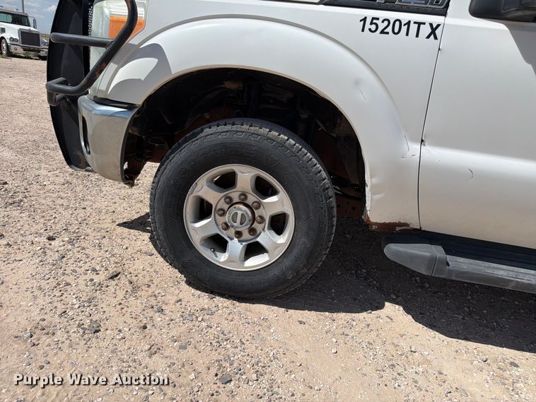 image for item EW8683 2015 Ford F250 Super Duty Ext. Cab pickup truck