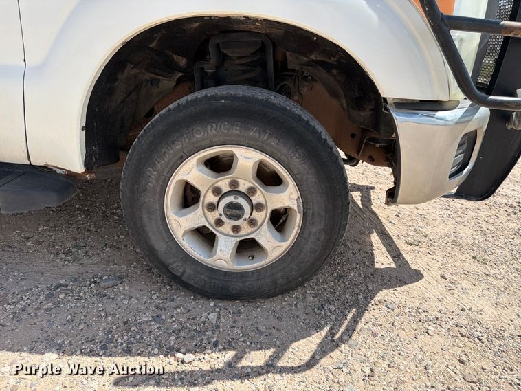 image for item EW8683 2015 Ford F250 Super Duty Ext. Cab pickup truck