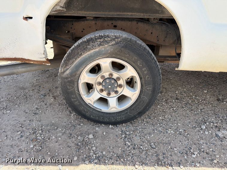image for item EW8683 2015 Ford F250 Super Duty Ext. Cab pickup truck