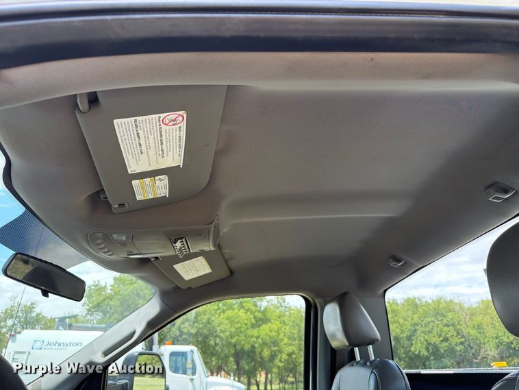 image for item EW8695 2019 Ford F550 Super Duty bucket truck