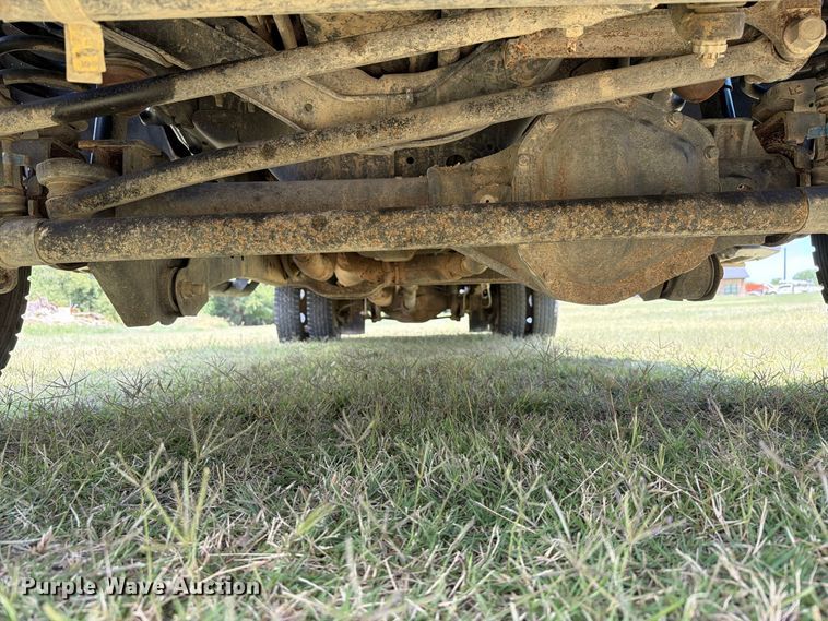 image for item EW8695 2019 Ford F550 Super Duty bucket truck