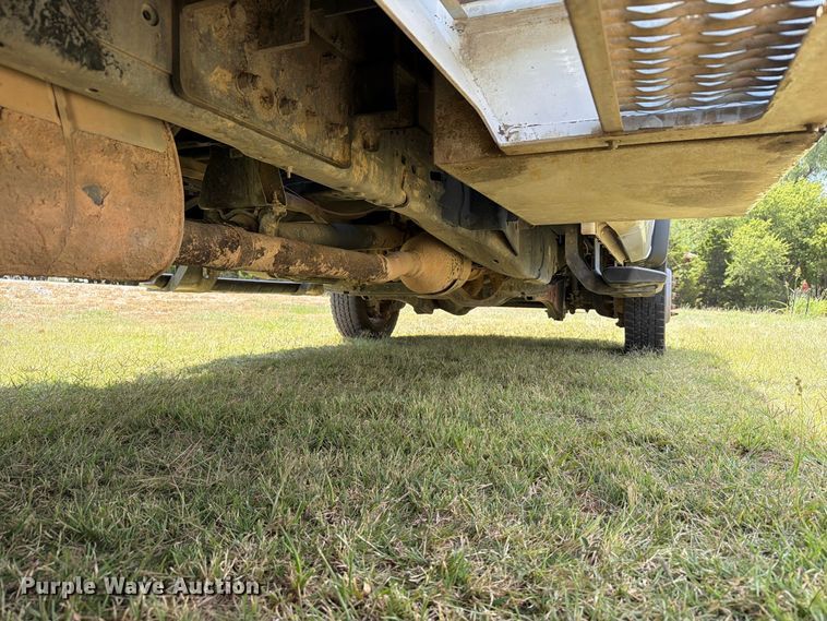 image for item EW8695 2019 Ford F550 Super Duty bucket truck