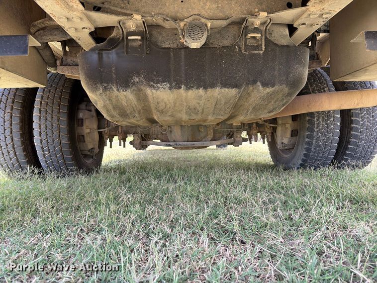 image for item EW8695 2019 Ford F550 Super Duty bucket truck