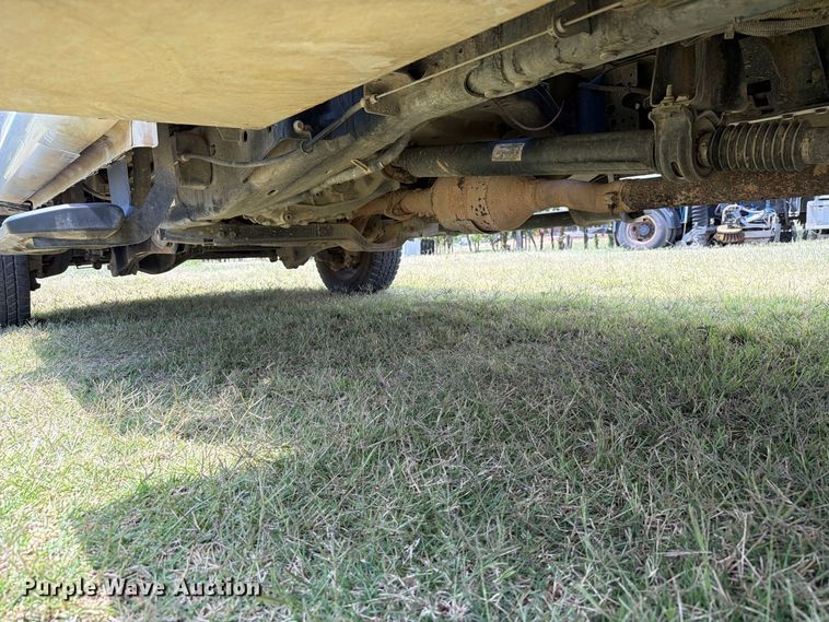 image for item EW8695 2019 Ford F550 Super Duty bucket truck