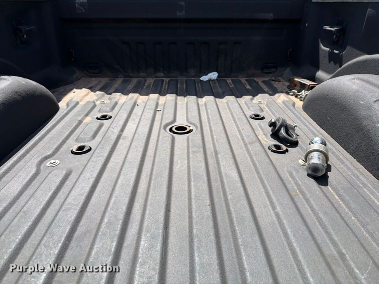 image for item EW8726 2021 Ford F250 Super Duty Crew Cab pickup truck