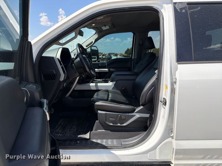 image for item EW8726 2021 Ford F250 Super Duty Crew Cab pickup truck