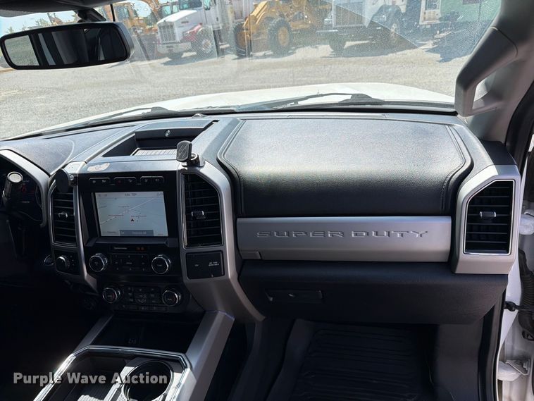 image for item EW8726 2021 Ford F250 Super Duty Crew Cab pickup truck