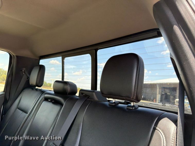 image for item EW8726 2021 Ford F250 Super Duty Crew Cab pickup truck