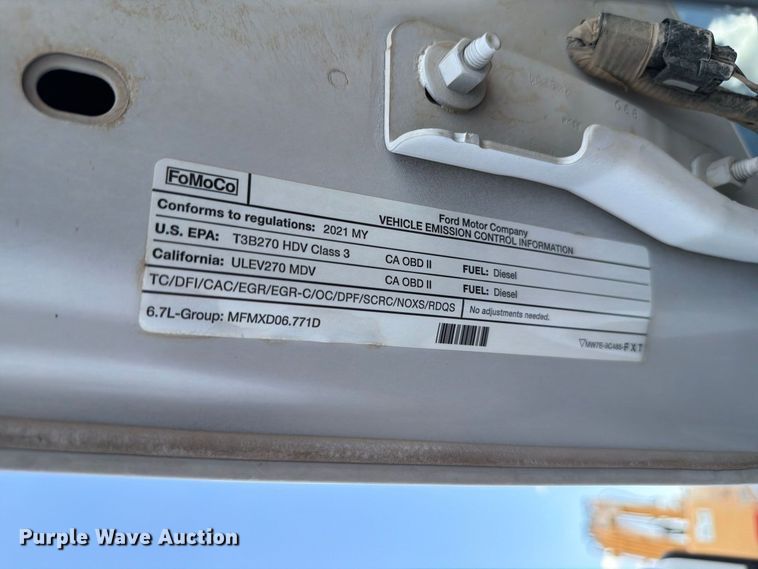 image for item EW8726 2021 Ford F250 Super Duty Crew Cab pickup truck