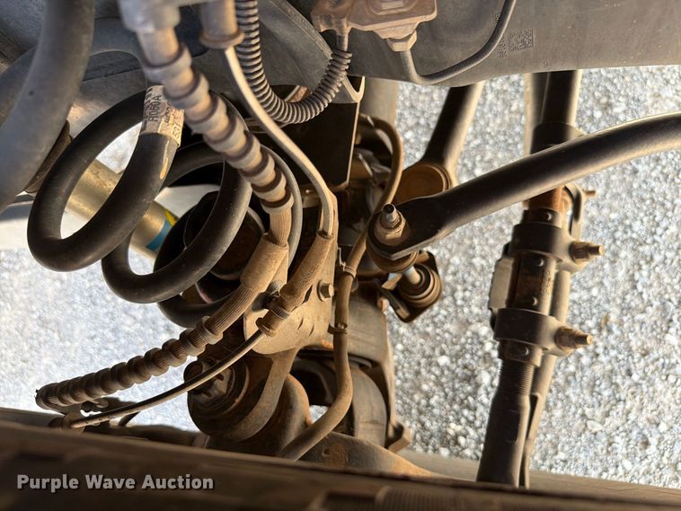image for item EW8726 2021 Ford F250 Super Duty Crew Cab pickup truck