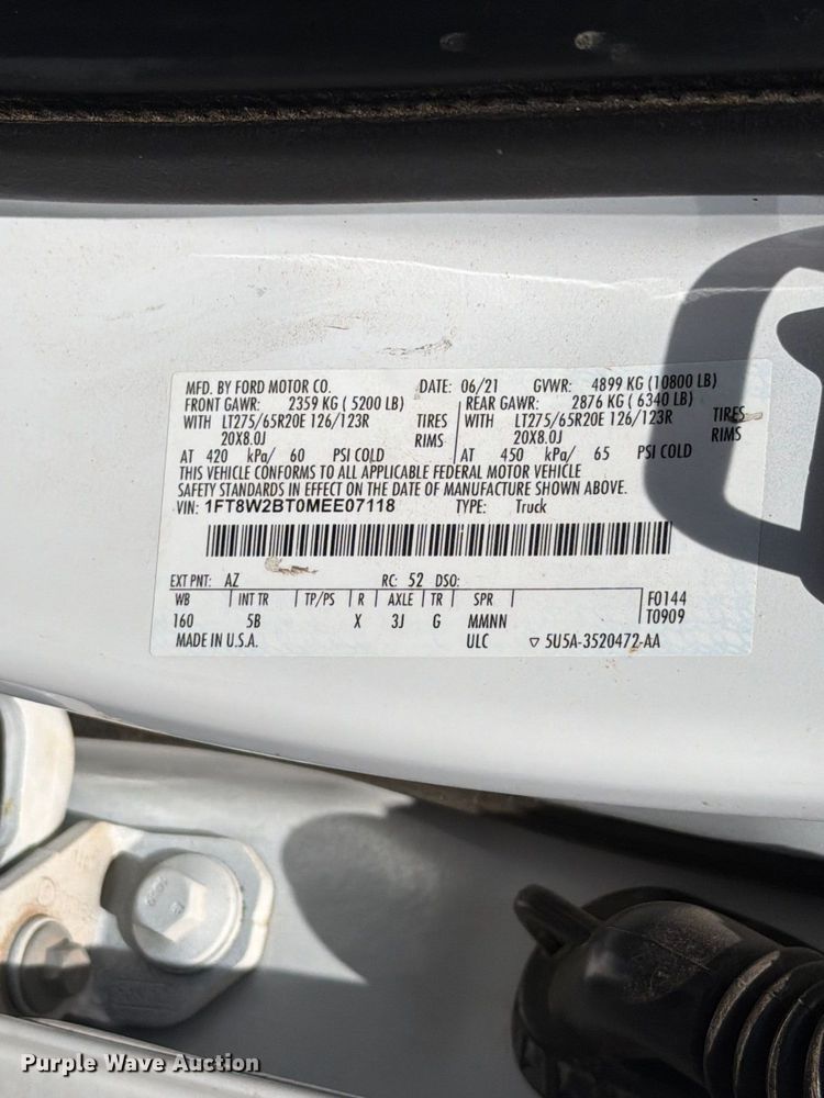 image for item EW8726 2021 Ford F250 Super Duty Crew Cab pickup truck