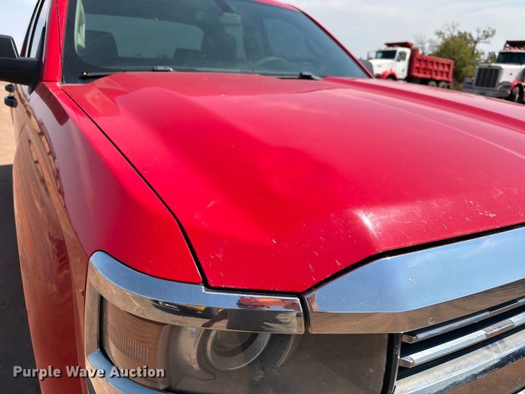 image for item EW8744 2017 Chevrolet Silverado 2500HD Crew Cab pickup truck