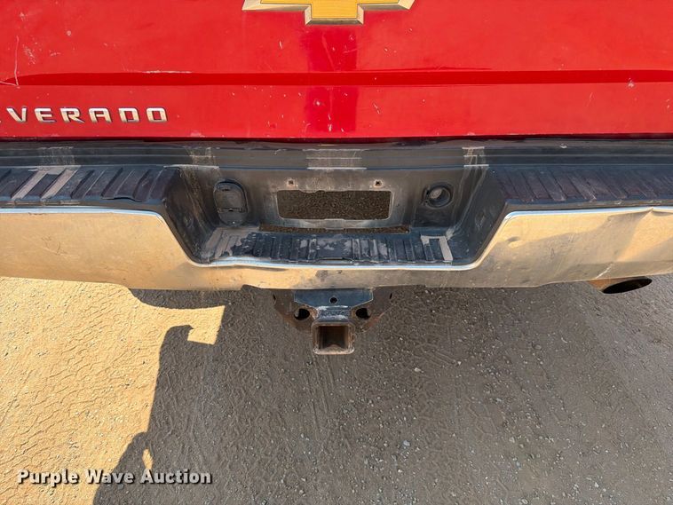 image for item EW8744 2017 Chevrolet Silverado 2500HD Crew Cab pickup truck