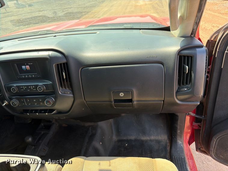 image for item EW8744 2017 Chevrolet Silverado 2500HD Crew Cab pickup truck