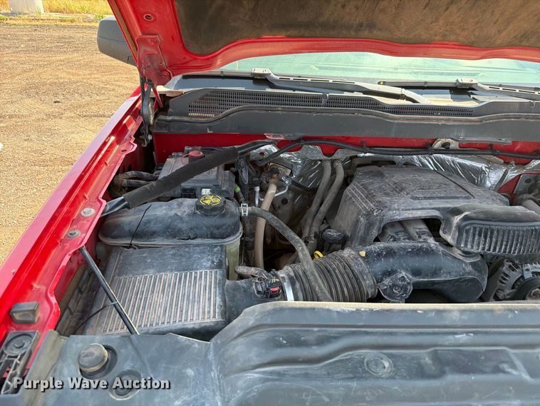 image for item EW8744 2017 Chevrolet Silverado 2500HD Crew Cab pickup truck