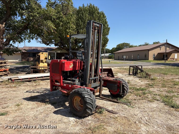 image for item EX0033 1999 Moffett Engineering M5000 forklift