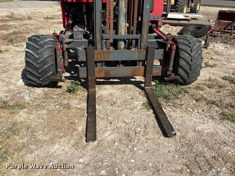 image for item EX0033 1999 Moffett Engineering M5000 forklift