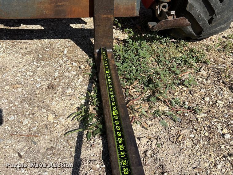 image for item EX0033 1999 Moffett Engineering M5000 forklift
