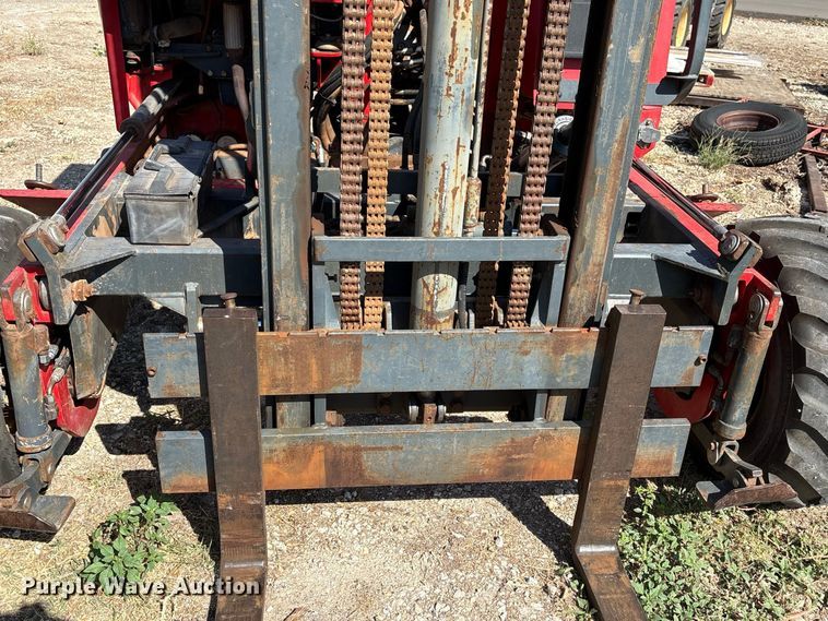 image for item EX0033 1999 Moffett Engineering M5000 forklift