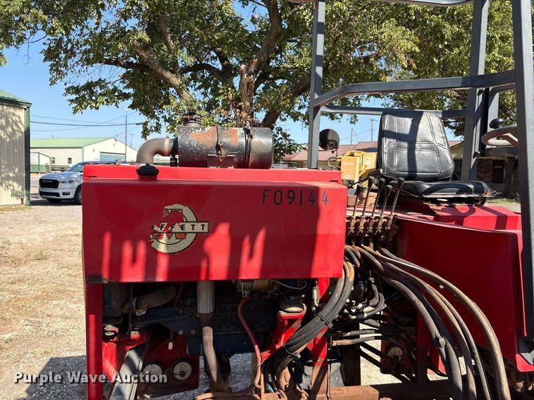 image for item EX0033 1999 Moffett Engineering M5000 forklift