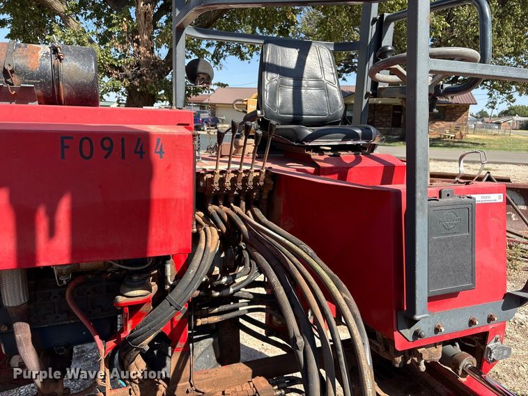 image for item EX0033 1999 Moffett Engineering M5000 forklift