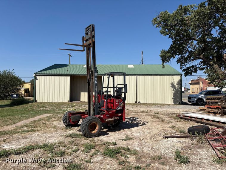image for item EX0033 1999 Moffett Engineering M5000 forklift