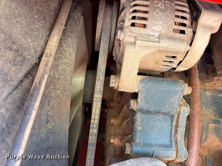 image for item EX0033 1999 Moffett Engineering M5000 forklift
