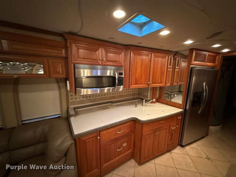 image for item EX2172 2008 Newmar Spartan Essex 4103 RV
