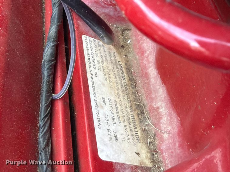 image for item EX2588 2005 Glastron 1900 BR boat