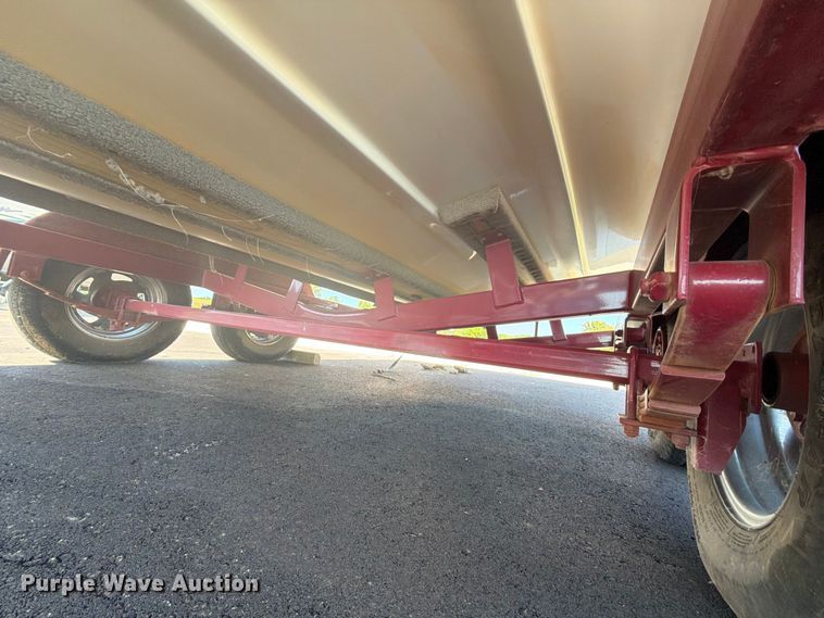 image for item EX2588 2005 Glastron 1900 BR boat