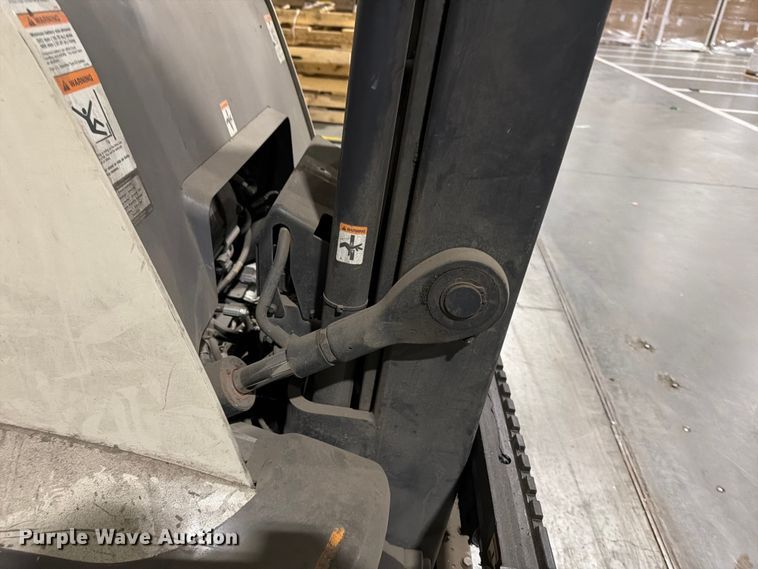 image for item EX3022 2018 Crown RC5545-40 forklift