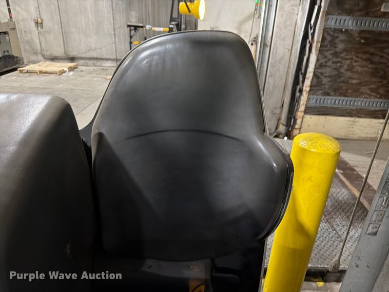 image for item EX3022 2018 Crown RC5545-40 forklift