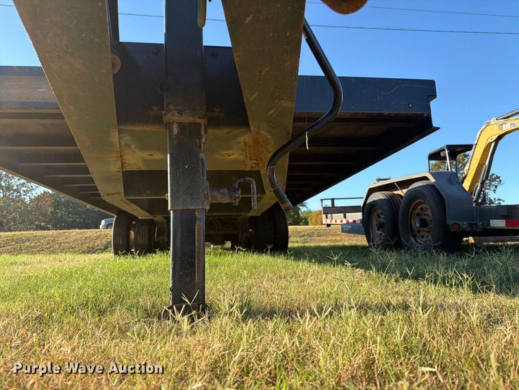 image for item EX4124 2018 Trailer King TK 40LP equipment trailer